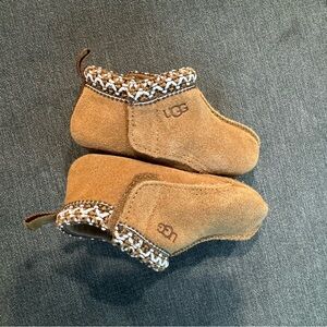 UGG Unisex-Baby Tasman Slipper- NEW